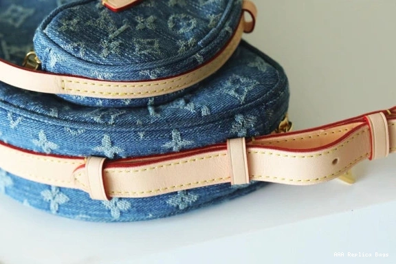 Aaa replica bags VUITTON MM Croissant LOUIS 0803